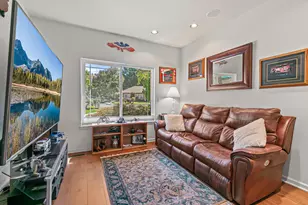 422 Robert Trent Jones Blvd, Eagle Point, OR 97524 - Photo 23