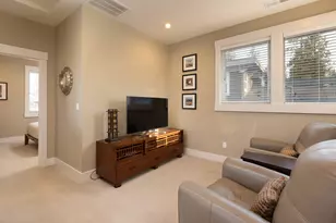 1885 NW Hartford Ave, Bend, OR 97703 - Photo 17