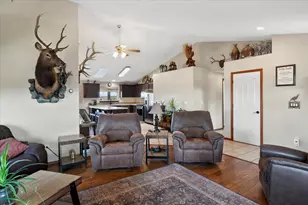 4111 NW Orchard Ct, Terrebonne, OR 97760 - Photo 17