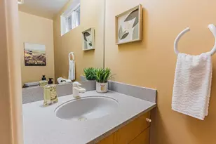 450 Whispering Pines Ln, Grants Pass, OR 97527 - Photo 19