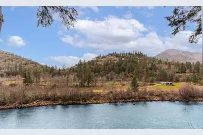 450 Whispering Pines Lane, Grants Pass, OR 97527 - Photo 33