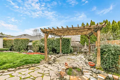 1620 Edgevale Avenue, Medford, OR 97504 - Photo 25