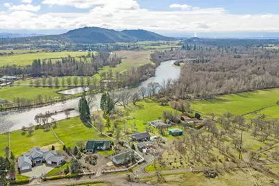 1583 Highway 234, Eagle Point, OR 97524 - Photo 59