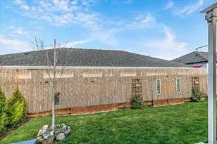 248 Christopher Way, Talent, OR 97540 - Photo 25