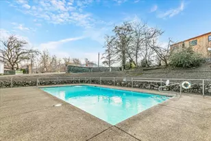 248 Christopher Way, Talent, OR 97540 - Photo 33