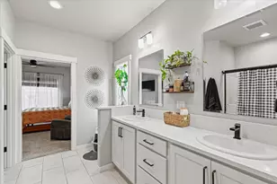 248 Christopher Way, Talent, OR 97540 - Photo 17