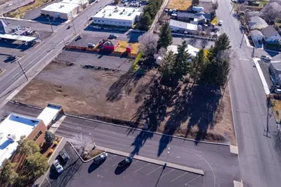 660 SW 4th Street, Madras, OR 97741 - Photo 11