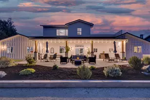 21483 Bunch Grass Ct, Bend, OR 97701 - Photo 3