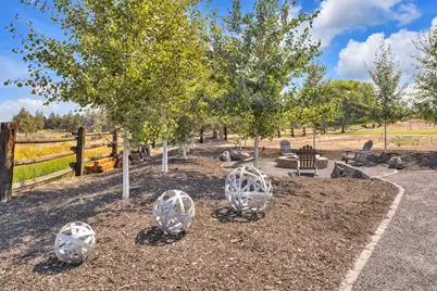 21483 Bunchgrass Court, Bend, OR 97701 - Photo 51