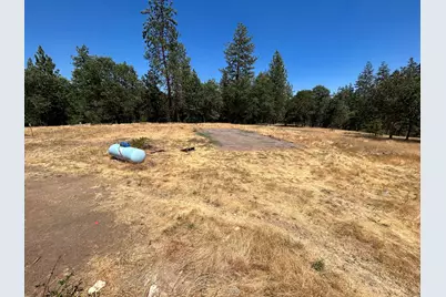 5845 Rhodes Lane, Eagle Point, OR 97524 - Photo 17