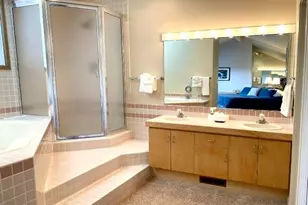 1978 Redtail Hawk Dr, Redmond, OR 97756 - Photo 15