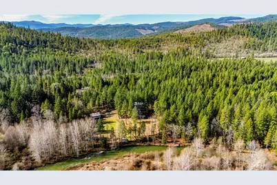 9439 Holland Loop Road, Cave Junction, OR 97523 - Photo 9