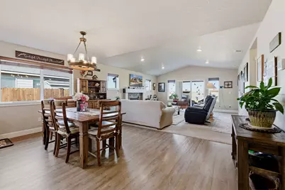 1291 NW Willow Parkway Road, Madras, OR 97741 - Photo 11