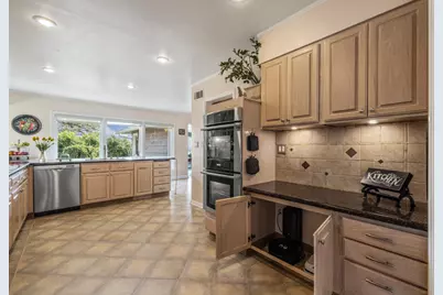 525 Mesa Drive, Klamath Falls, OR 97601 - Photo 13