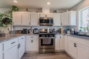 21 Cerulean Terrace, Eagle Point, OR 97524 - Photo 9