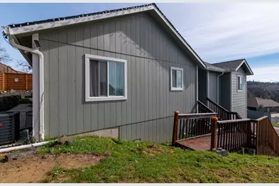 21 Cerulean Terrace, Eagle Point, OR 97524 - Photo 25
