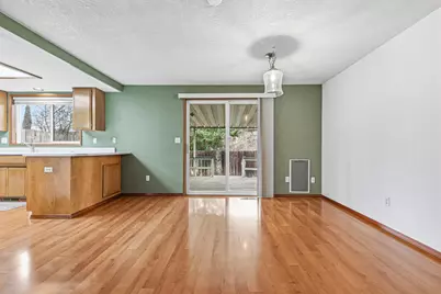 1813 Cascadia Circle, Medford, OR 97504 - Photo 27