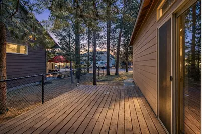 51861 Hollinshead Place, La Pine, OR 97739 - Photo 3