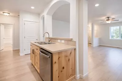 51861 Hollinshead Place, La Pine, OR 97739 - Photo 11