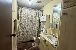 3592 E Lake Ave, Chiloquin, OR 97624 - Photo 15