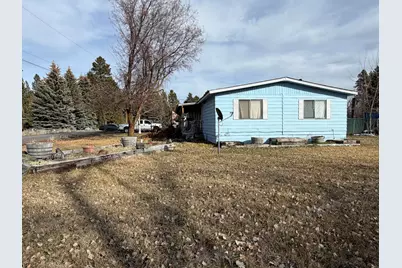 3592 E Lake Avenue, Chiloquin, OR 97624 - Photo 5