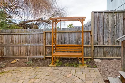 381 Glenn Street, Ashland, OR 97520 - Photo 25