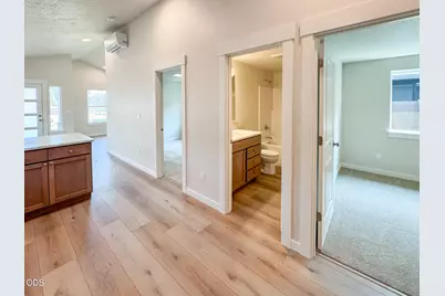 2830 NW Sterling Drive, Redmond, OR 97756 - Photo 11
