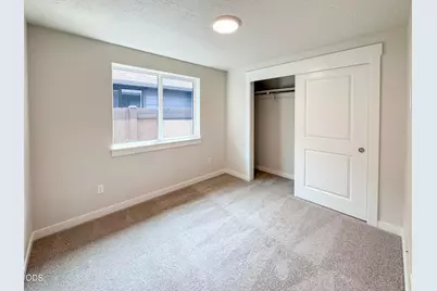 2830 NW Sterling Drive, Redmond, OR 97756 - Photo 7