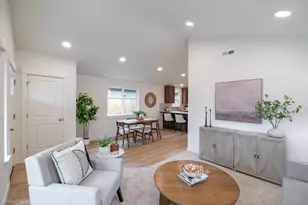 2829 NW Sterling Dr, Redmond, OR 97756 - Photo 1