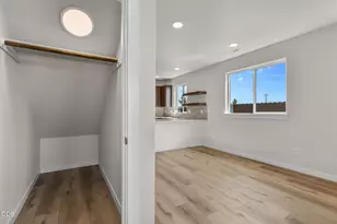 2684 NW 28th St, Redmond, OR 97756 - Photo 5