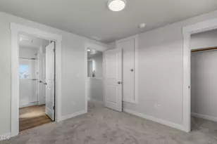 2684 NW 28th St, Redmond, OR 97756 - Photo 17