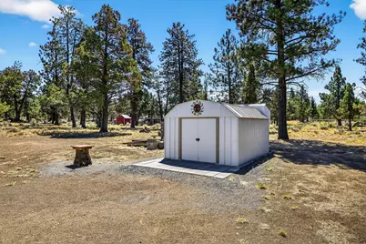 17415 Kent Road, Sisters, OR 97759 - Photo 33