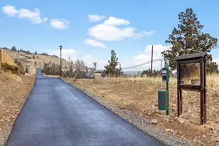 591 SW Cassidy Ave, Madras, OR 97741 - Photo 21