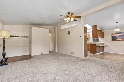 20055 Highway 62 #1, Shady Cove, OR 97539 - Photo 11