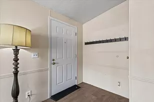 20055 Hwy 62, Shady Cove, OR 97539 - Photo 9