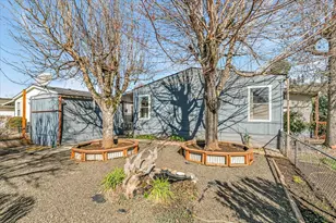 20055 Hwy 62, Shady Cove, OR 97539 - Photo 33