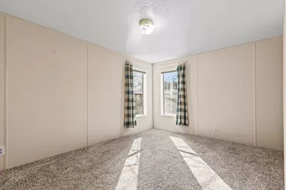 20055 Highway 62 #1, Shady Cove, OR 97539 - Photo 21