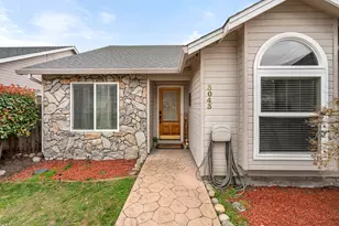 3043 Colonial Ave, Medford, OR 97504 - Photo 3