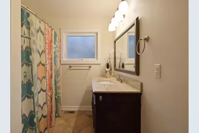 1348 NW Vicksburg Avenue, Bend, OR 97703 - Photo 21