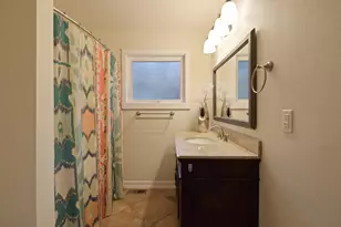 1348 NW Vicksburg Ave, Bend, OR 97703 - Photo 21