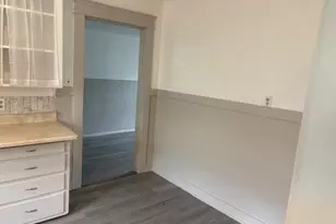 425 N Columbus Ave, Medford, OR 97501 - Photo 11