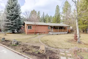 60887 Lodgepole Dr, Bend, OR 97702 - Photo 1