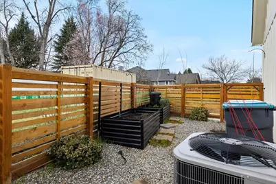 795 Bybee Drive, Jacksonville, OR 97530 - Photo 37