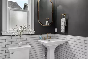 795 Bybee Dr, Jacksonville, OR 97530 - Photo 19