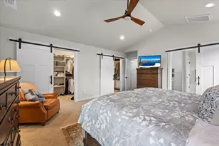 795 Bybee Dr, Jacksonville, OR 97530 - Photo 29