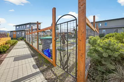 98 Dunn Circle, Ashland, OR 97520 - Photo 23