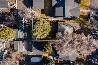 429 NW State Street, Bend, OR 97703 - Photo 9