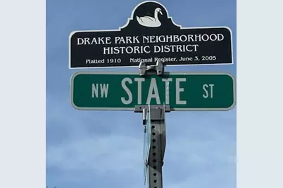 429 NW State Street, Bend, OR 97703 - Photo 39