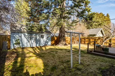 429 NW State Street, Bend, OR 97703 - Photo 31