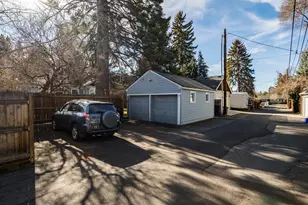 429 NW State St, Bend, OR 97703 - Photo 33